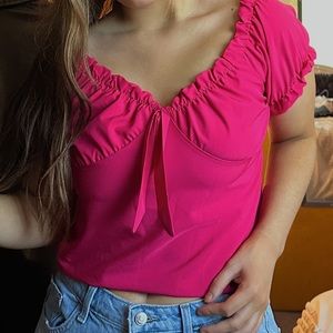 Pink sweetheart neck with puff sleeve blouse